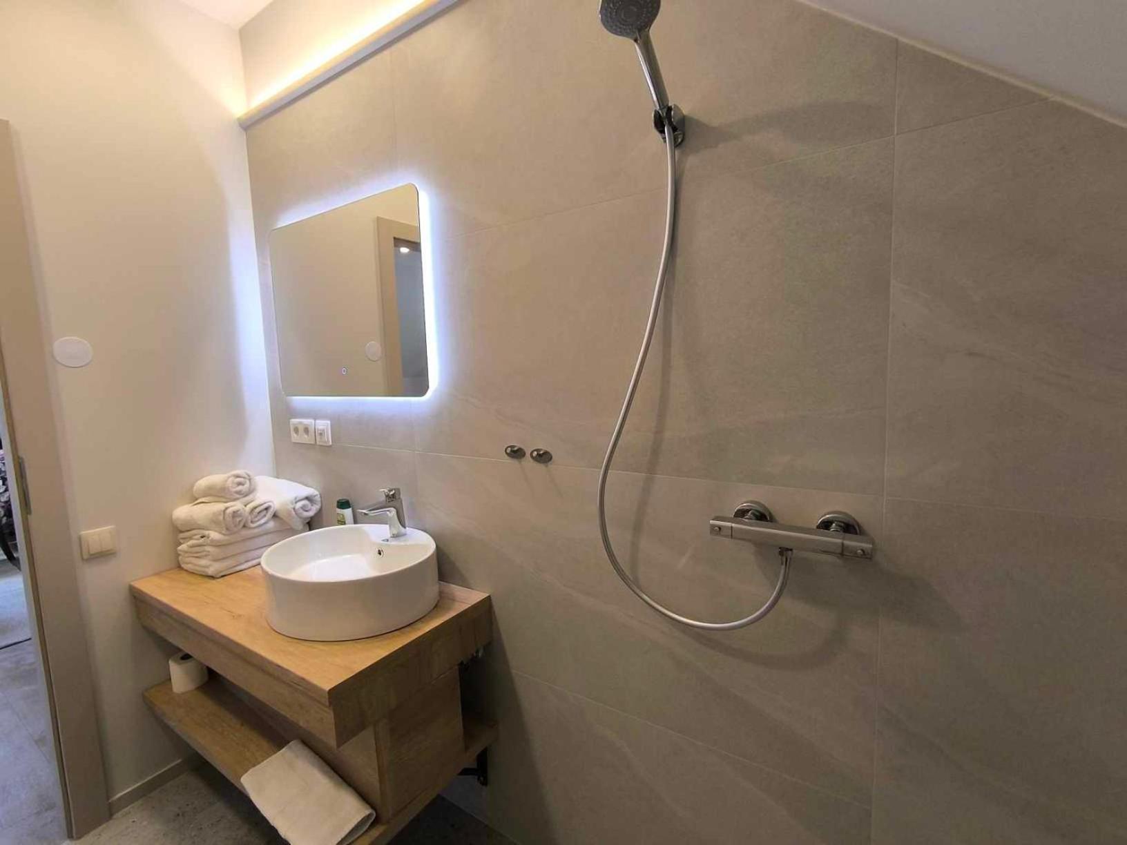 Gamtos Slenis Kaimo Turizmo Sodyba Bardinai Ngoại thất bức ảnh